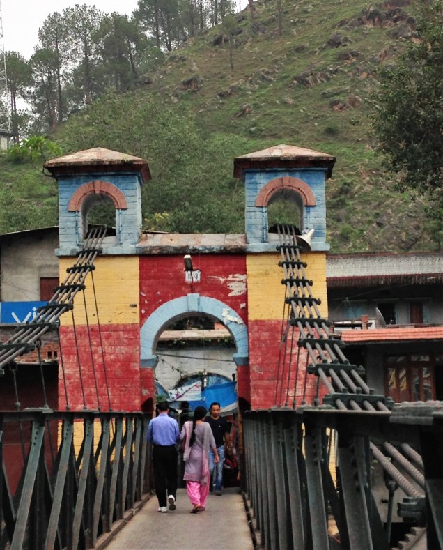 Footbridge over Saryu River, Bageshwar, Uttarakhand