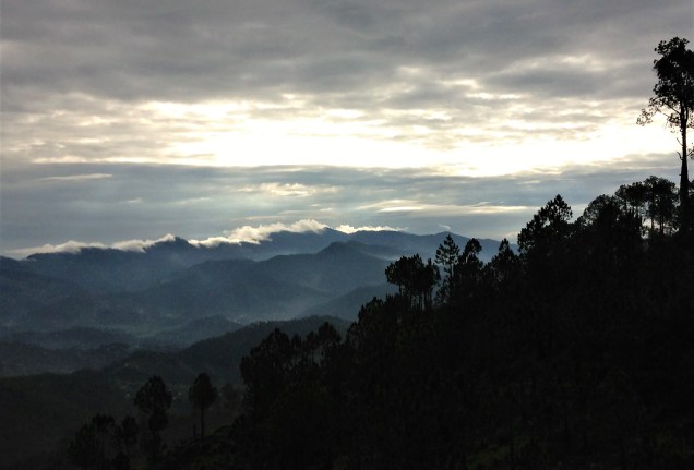 Sunrise above the Balta valley near Almora, Uttarakhand