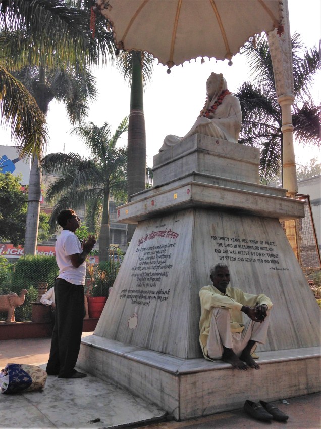Photo of statue of Queen Ahilyabai Holkar in Rajwada Chowk, Indore, Madhya Pradesh