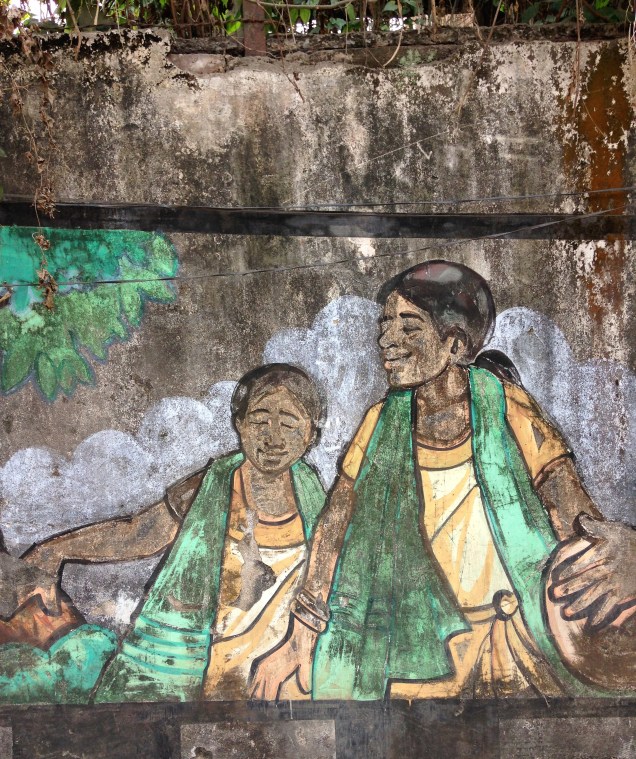 Two tea workers depicted on wall mural in Guwahati
